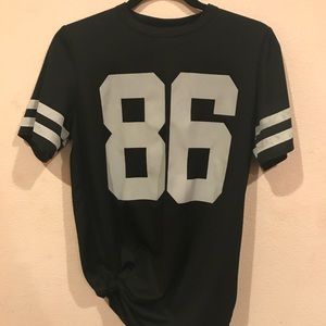 Black “86” Jersey Top